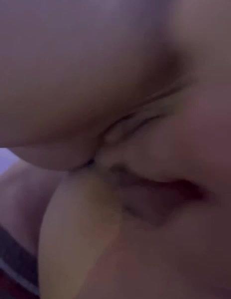 巨乳倩倩私拍 被男友操得嗷嗷叫 预览截图 5