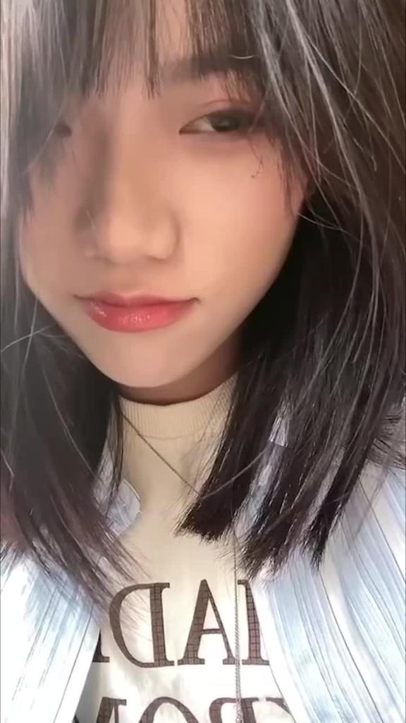 精品自拍 约夜店美女一夜情 预览截图 1
