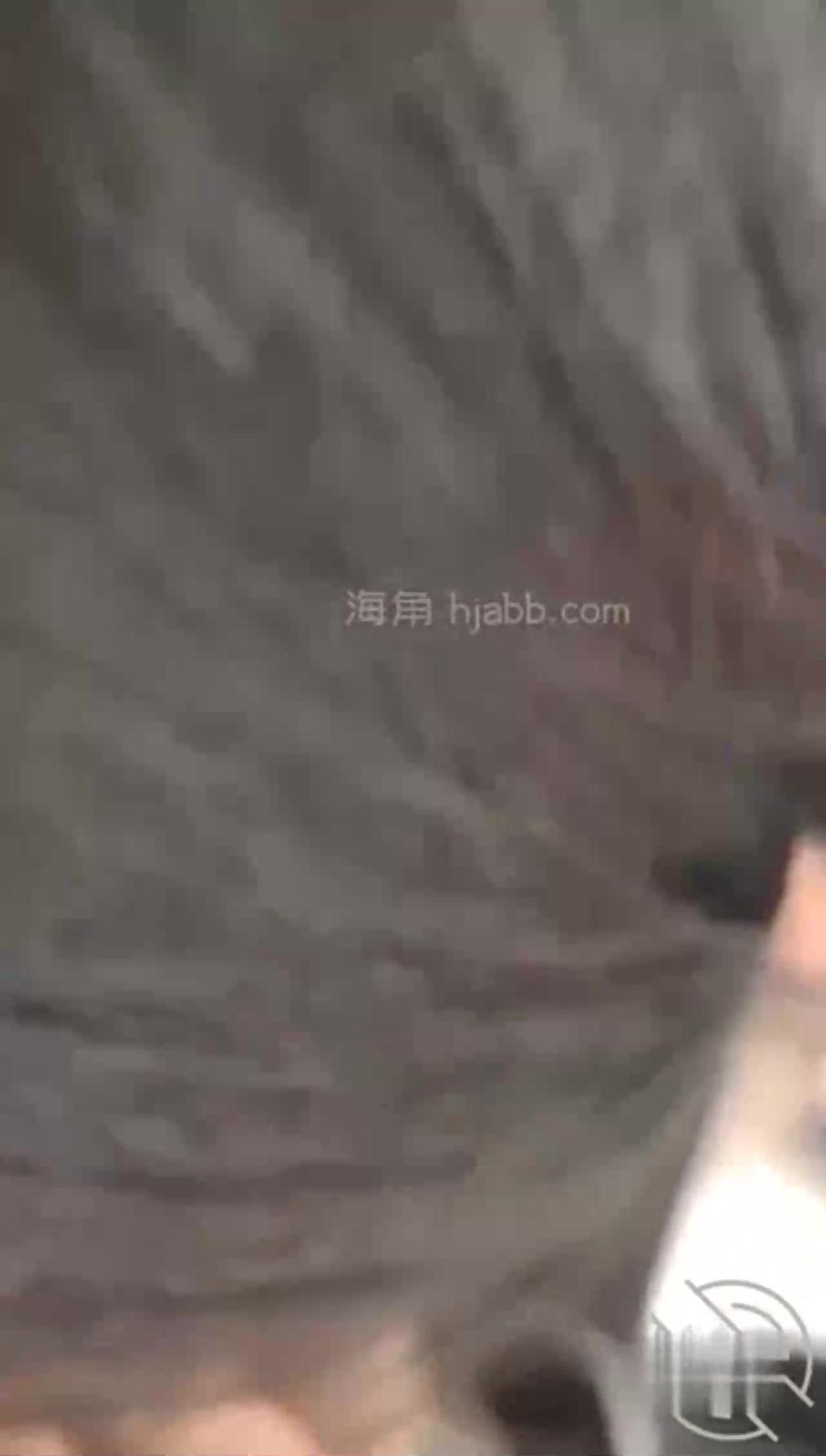 【四川母子乱伦流出】五十岁的骚妈很多年没有做爱了,拉着小儿子强行满足骚穴 预览截图 3