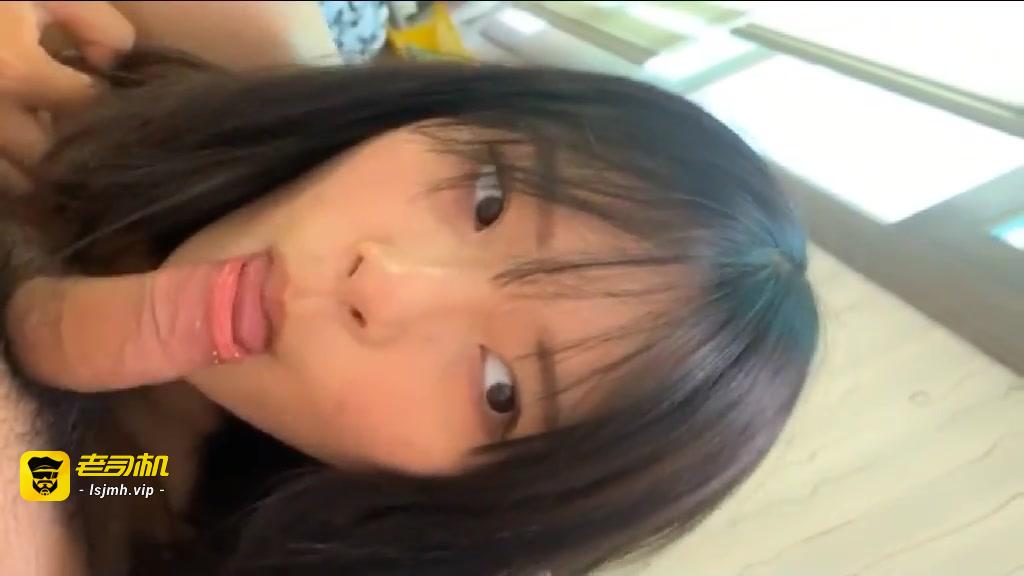 【爸妈不在家！哥哥在书房屌妹妹】妹妹的屄好嫩！好紧！ 预览截图 8