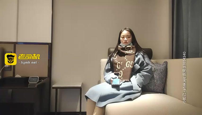 约了个高颜值蓝色外套妹子做爱 这是我玩过最性感的小姐叫声好听服务周到 步宾探花 预览截图 3