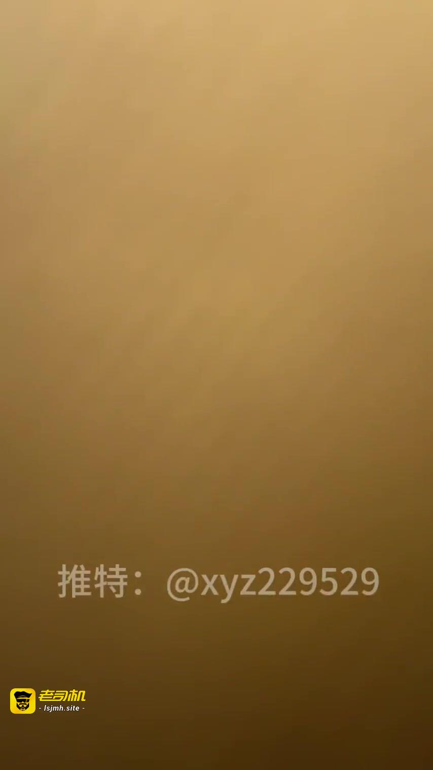 她因男友背叛不断约炮彻底沉沦成为了男人的泄欲工具 预览截图 11