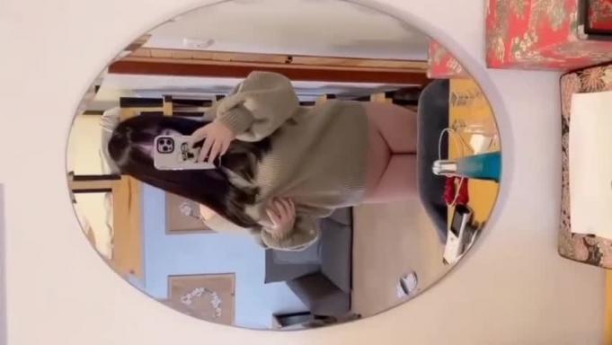 Onlyfans童颜巨乳美少女 预览截图 1