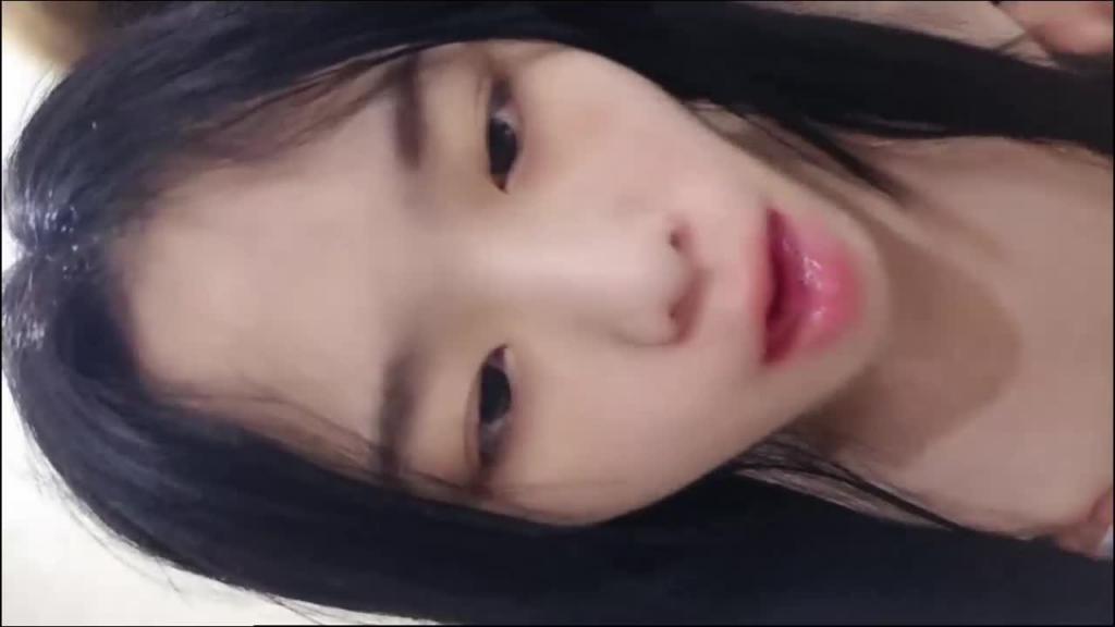 【粉嫩少女】清纯少女不学好,被小混子内射两炮浪叫不断 预览截图 1
