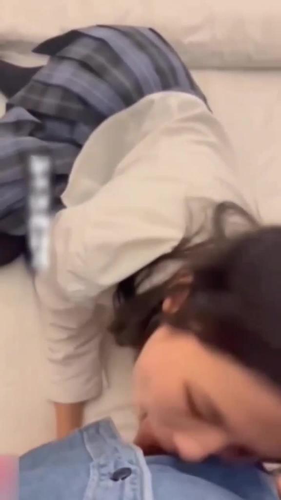 包养调教00后外语学校眼镜妹大鸡巴狠操未开发嫩穴到高潮 预览截图 5