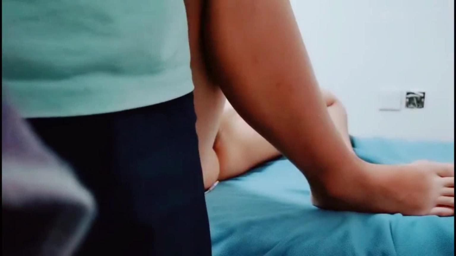 2/3敏感巨乳肥臀美少妇女子SPA 师傅没挑逗几下 就求操 预览截图 10