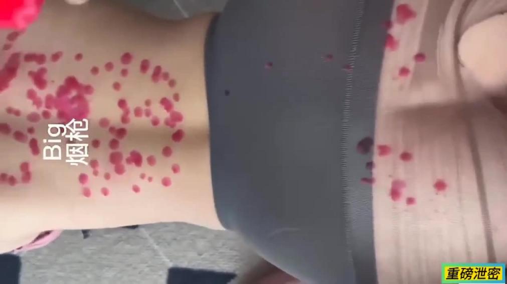 重磅泄密·双飞上海名媛女同-精液射逼里闺蜜主动吸舔干净 预览截图 7