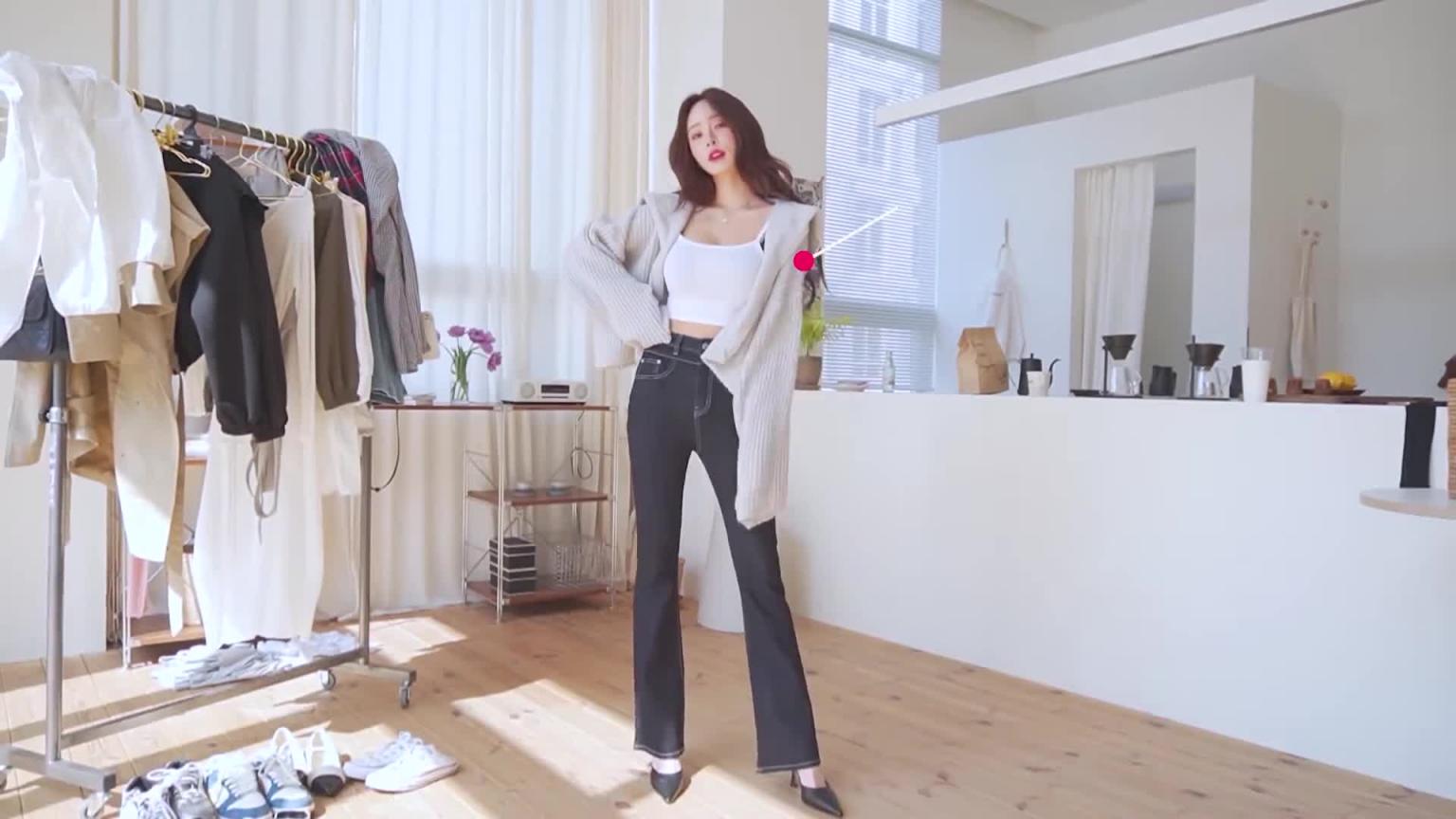 「sole」2021 SS Lookbook|韩国时尚博主穿搭|长发娇小163cm #lookbook 预览截图 10