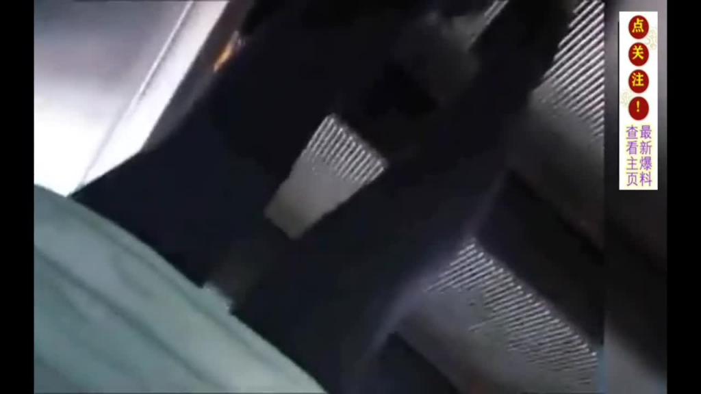 猥琐真实【街拍街射】色胆包天,上集 预览截图 3