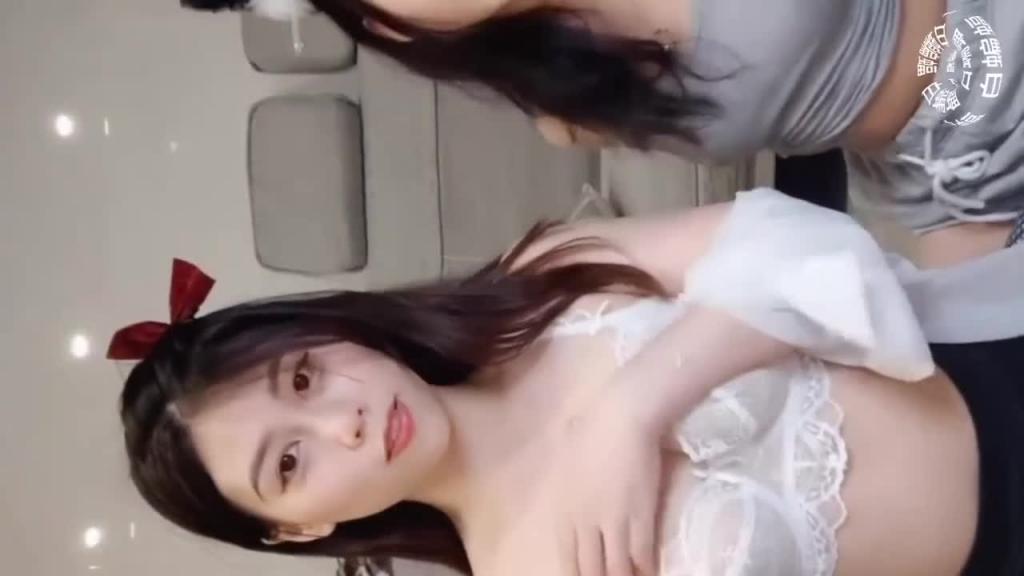 高颜值网红女同自慰互舔-假鸡吧互插高潮淫荡叫不停-撸管必备 预览截图 1