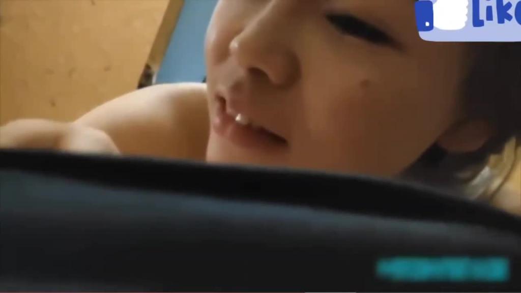 火爆 全网独家劲爆乱伦 老婆小姨子和两儿子上阵帮兽父解决生理 预览截图 2