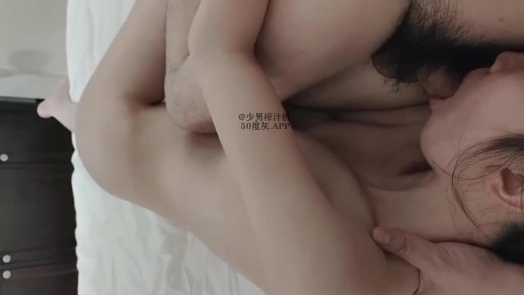 【反差婊档案】清纯女友从处女调教到女人的一步步蜕变 预览截图 7