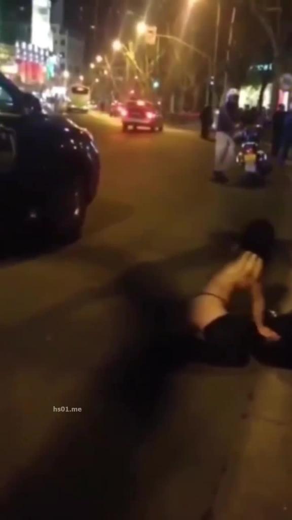 劲爆吃瓜-盘点醉酒女神千娇百媚或躺尸精选 预览截图 2
