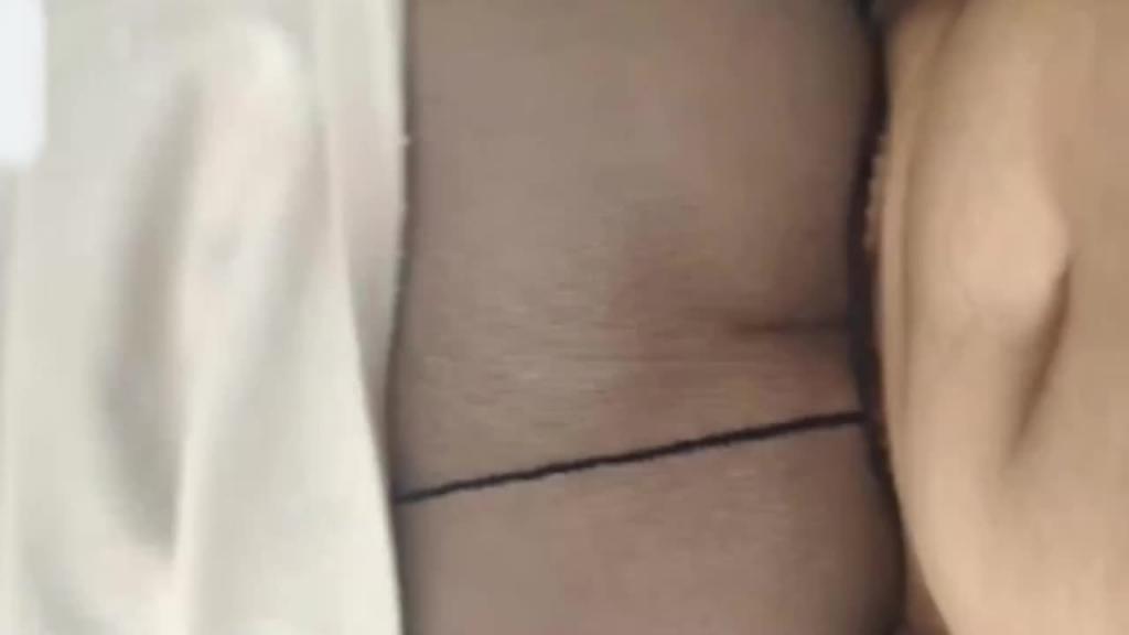 痴女户外野战偷吃乱伦给老公戴绿帽 预览截图 6