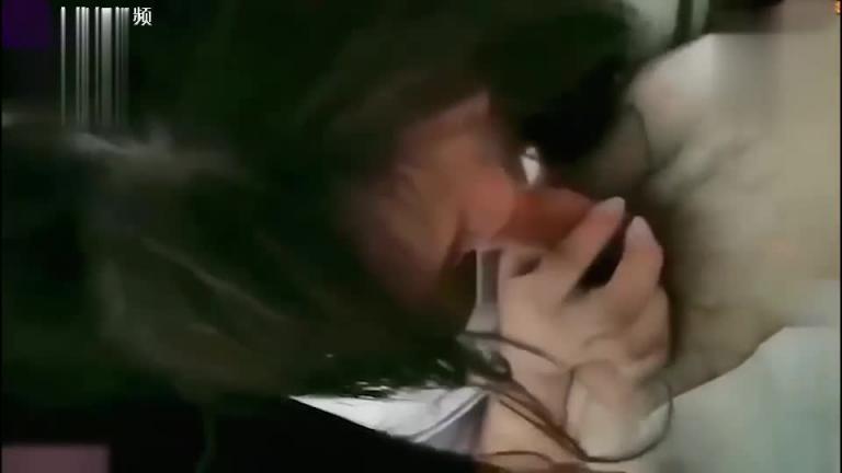 【真实兄妹乱伦】说好的足交,竟然被禽兽哥哥失手内射了 预览截图 5