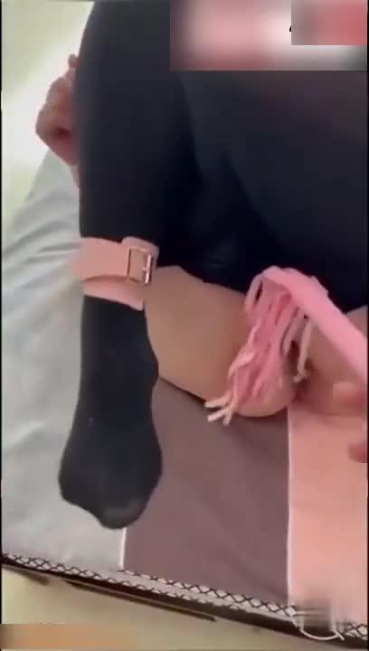 老婆跟我吵架去闺蜜家了,拉着丈母娘回房间强上泄欲,最后丈母娘被气走 预览截图 10