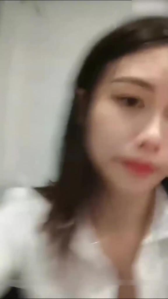 【百合女同-最经典一部】唾液接吻喷水,淫语骚话,磨豆腐 预览截图 12