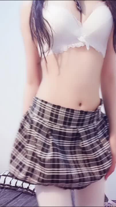 『私人玩物』玩物的制服 - 私人玩物 预览截图 3