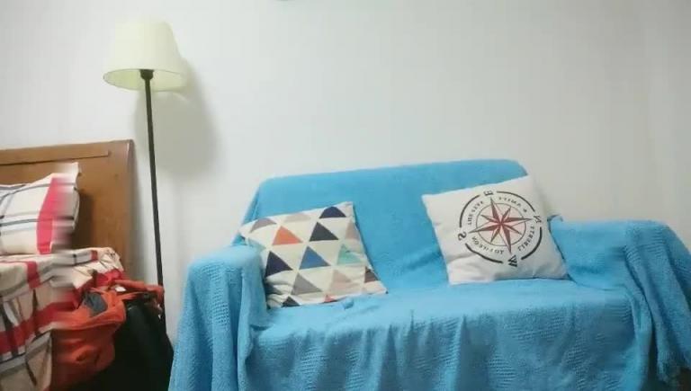 二狗探花约卖淫女上门服务最近没赚到钱只好约几百块站街女素质的少妇 预览截图 2