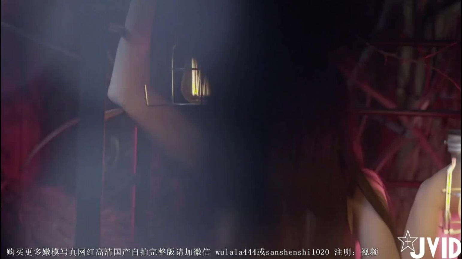 唯美自拍中国淫凤网红胡玲的色欲交合 预览截图 9
