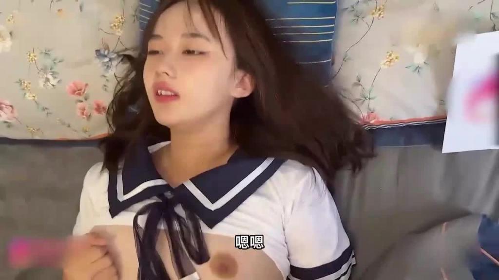 【JK萝莉表妹】为了还债被禽兽表哥爆操 预览截图 7