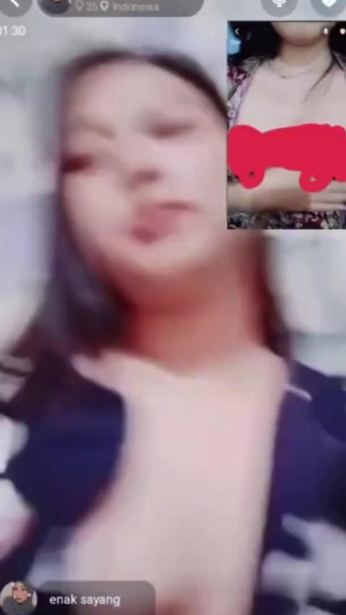 ig网红Angeline裸聊 预览截图 4