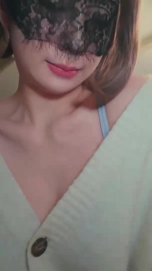 和老板出差老板大晚上找我做爱 预览截图 3