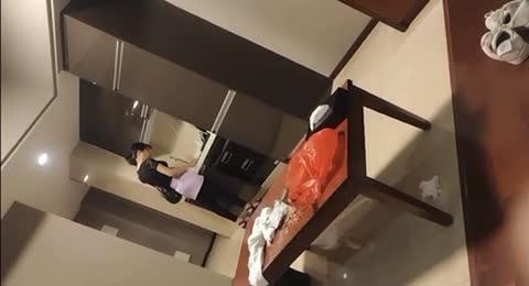 【探访按摩店】正规足浴勾引刚下海的良家,头牌女技师太漂亮了根本顶不住诱惑 预览截图 11