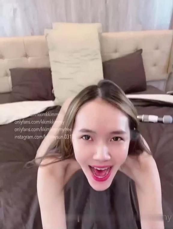 大马华裔网红超级VIP福利私拍~重金购入分享 预览截图 3