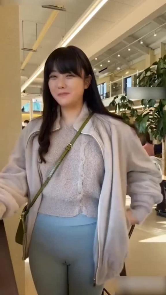 韩国网红女主播seri订阅筋膜枪自慰美腿翘臀诱惑合集 预览截图 9