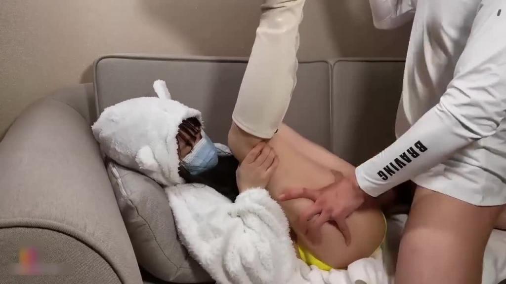 【可爱萌妹】特殊体位爆操皮卡丘妹妹淫水直流无套内射 预览截图 11