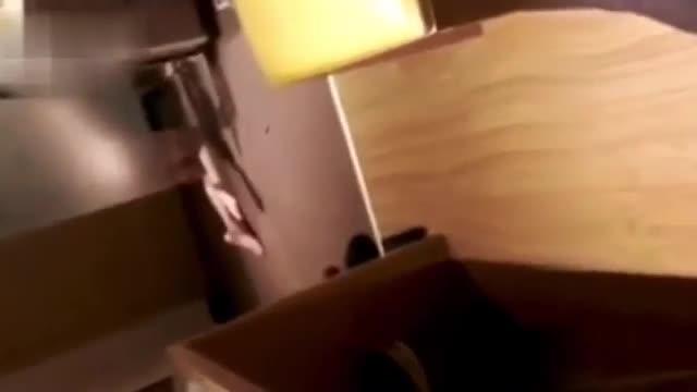 18部合1--媚黑绿帽淫妻反差婊群P黑人合集老公甘愿献出美丽妻子给黑人肆意轮奸玩弄 预览截图 8