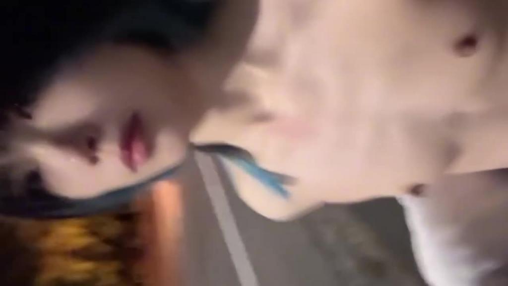 【调教必看】反差170贫乳母狗 看起来高冷私下就喜欢喝主人的黄尿 预览截图 4