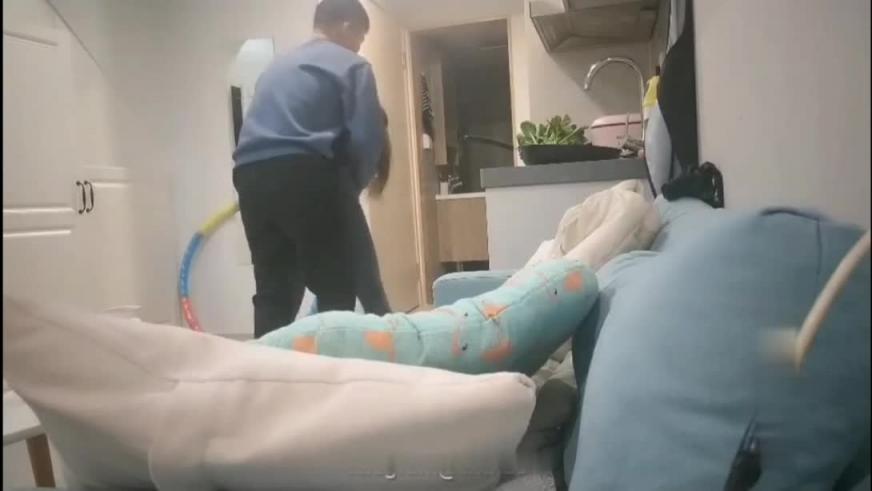 【乱伦强上内射做饭嫂子】你有病放开我你哥快回来了;你傻逼吧内射我怀孕怎么办你会对我负责吗对白精彩 预览截图 5