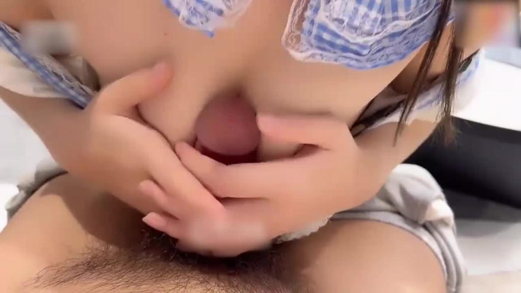 【圈养女仆的私人服务】极品美少女【小桃】的女仆服务 预览截图 5