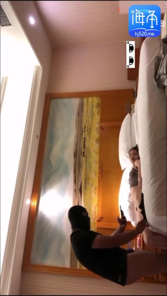 【兄妹】把表妹喝醉酒带到宾馆操内射 预览截图 9