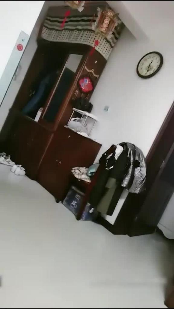 【乱伦】真实乱伦光头老公公玩弄 预览截图 8