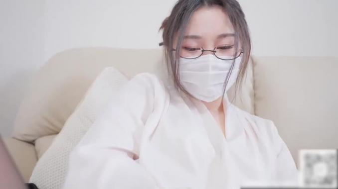 2/2【台北娜娜】老师上门家访被学生要求教导生理课干的老师大叫求饶 预览截图 3