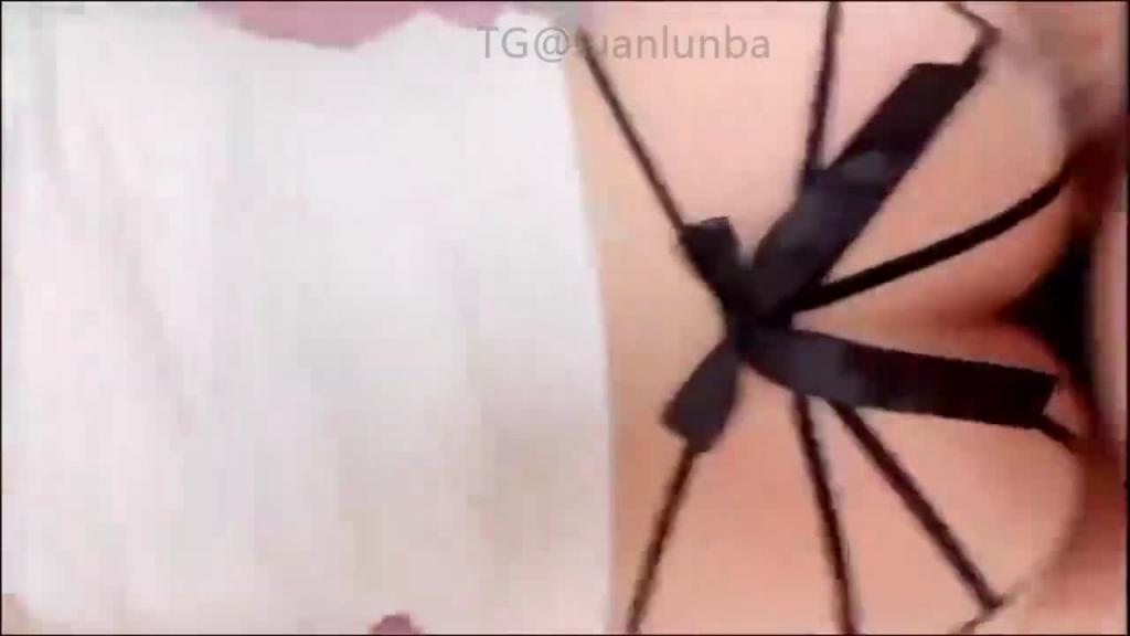 哥哥不在乱伦我的亲嫂子 预览截图 8