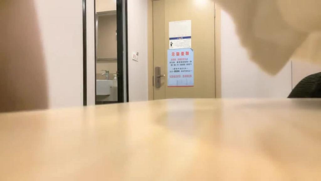 【探花寻欢】蹂躏19岁学生妹青涩脸庞高潮颤抖 预览截图 10
