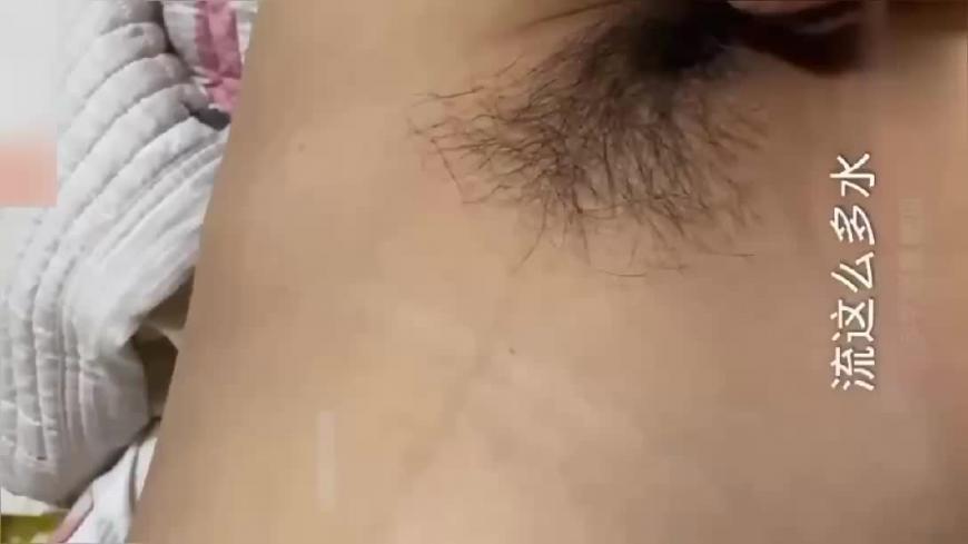 强奸妈妈被操哭后续,软磨硬泡对妈妈下手后直接无套操妈妈,真实内射妈妈圈,全程刺激无尿点 预览截图 1
