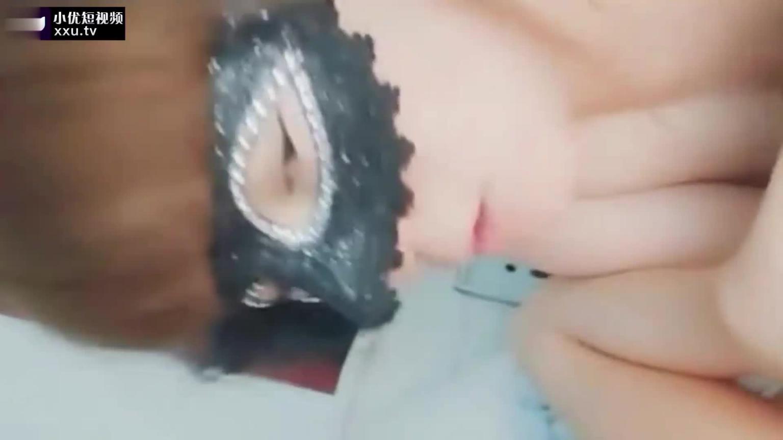 【母子乱伦】太逆天淫荡女主播求跑车竟把儿子小JJ插进穴 预览截图 8