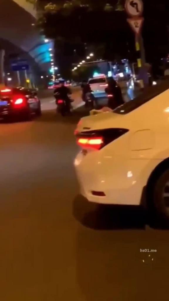 劲爆吃瓜-盘点醉酒女神千娇百媚或躺尸精选 预览截图 6