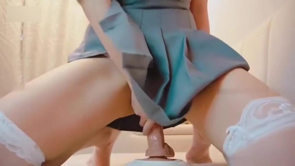 童颜巨乳，哇塞这大奶子顶不住了，乳胶超爽 预览截图 2