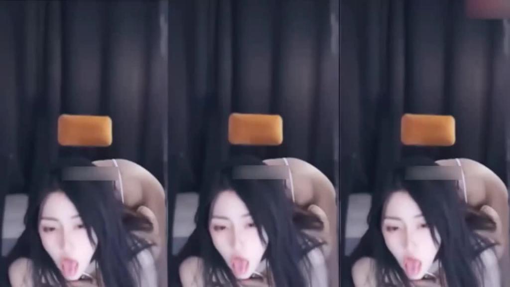 吃瓜网易主播网红女神星野万元定制真空露逼翘臀裸舞诱惑 预览截图 10
