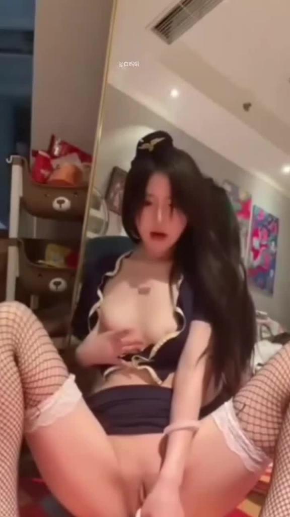 【网红黑料】快手百万粉丝级别网红高挑性感女神‘song’温婉气质却充满骚气,被金主调教远程发布任务 预览截图 5