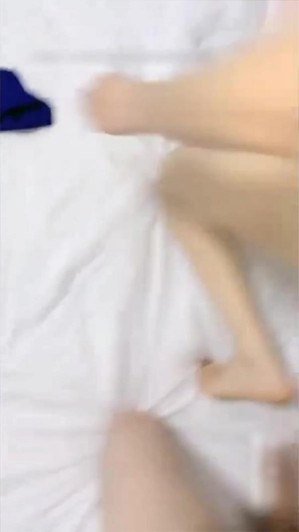 操上啦啦队极品少女馒头小穴淫水 预览截图 9