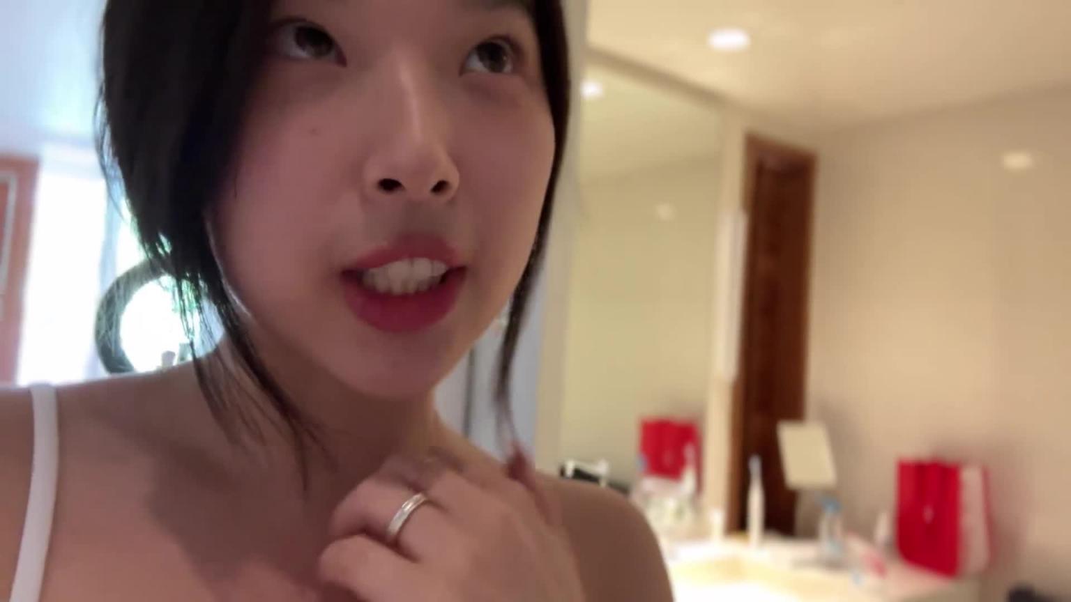 夏威夷游记 - 韩国妹子被榜一大哥意外内射-Elle Lee 预览截图 3