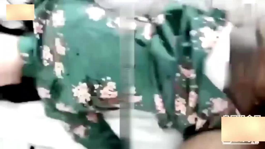 乱伦侵犯-山东姐弟乱伦事件.。。真实劲爆无套内射离婚亲姐。。姐,别再找男人了 弟我可以喂饱你 预览截图 9