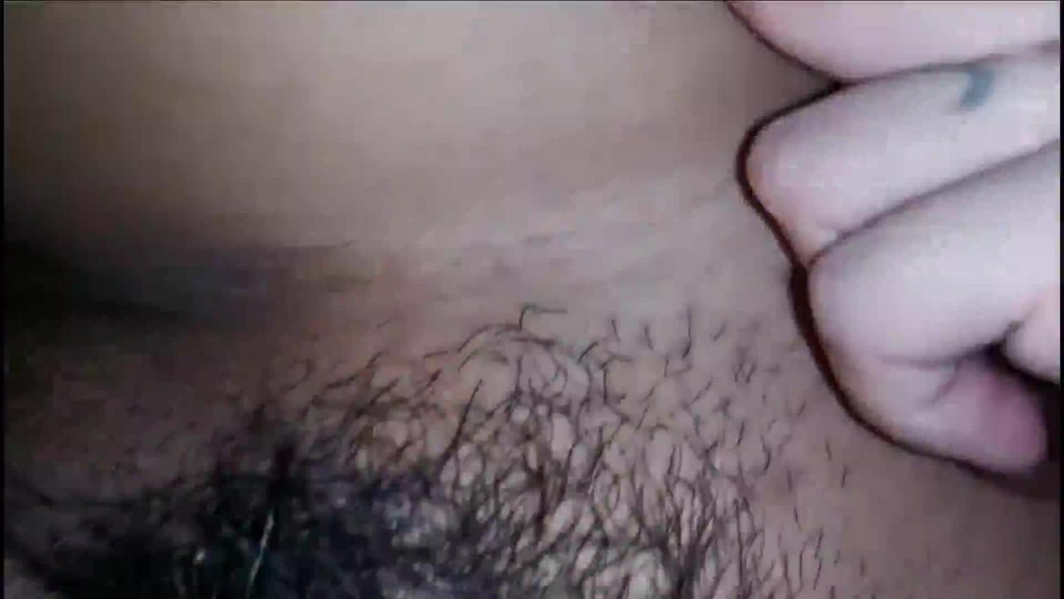 济南小伙深夜酒吧嗨皮 兴致突然来了找了一位妖艳性感美女到卫生间 预览截图 12